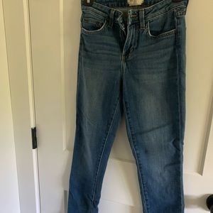 Straight fit jeans